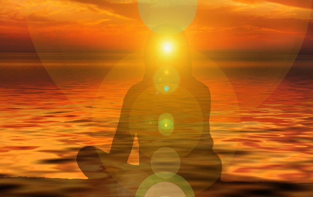 woman, silhouette, sunset, view, direction, nature, self, meditation, relaxation, power, energy, dusk, self-healing, esoteric, healing powers, body-3918661.jpg